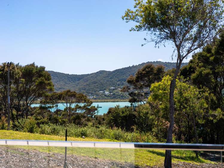 77 Te Wahapu Road Russell_12
