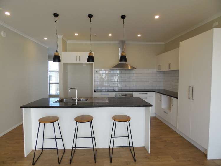 140 Hobsonville Point Road Hobsonville_4