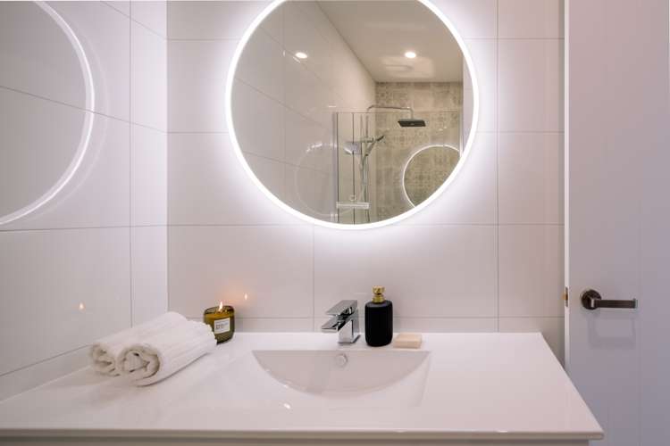 203/86 Alpha Street Cambridge_16