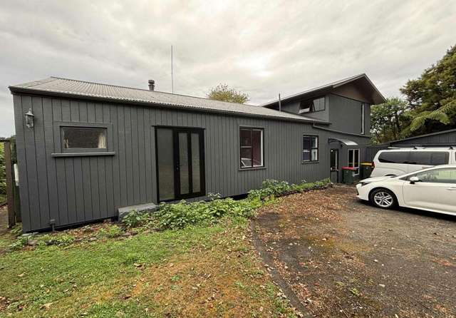 RURAL SIMPLICITY WITH A STYLISH UPGRADE