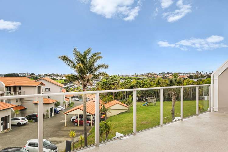 19/340 Gulf Harbour Drive_0