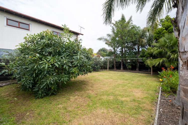 280 Clifton Road Te Awanga_16