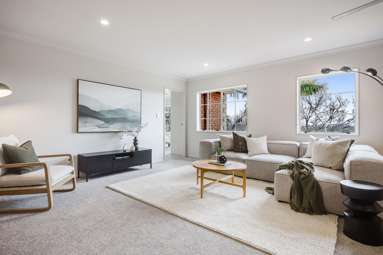 54 Leafield Crescent_4