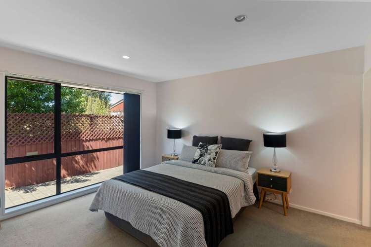 2/12 Carlsen Street Burwood_12