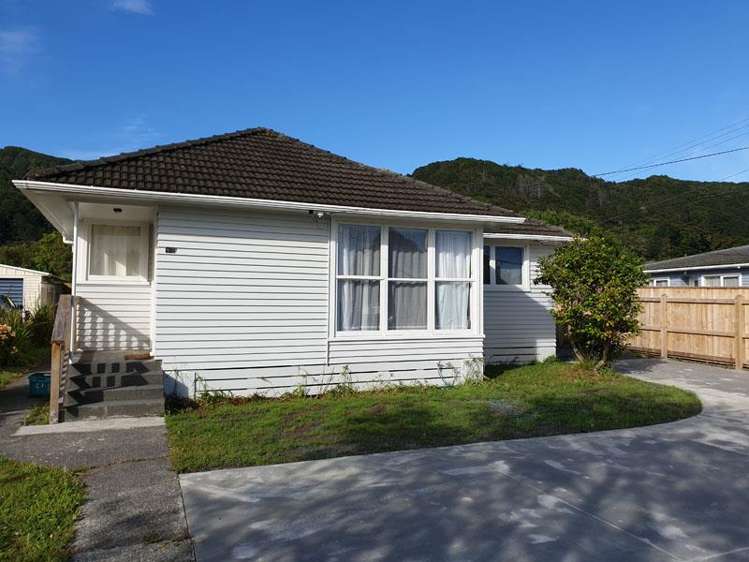 1/167 Wainuiomata Road_0