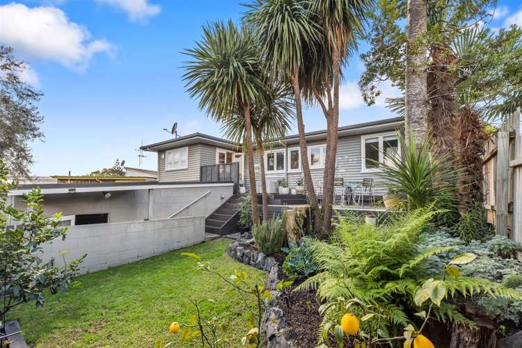 27 Landview Road Parkvale_17