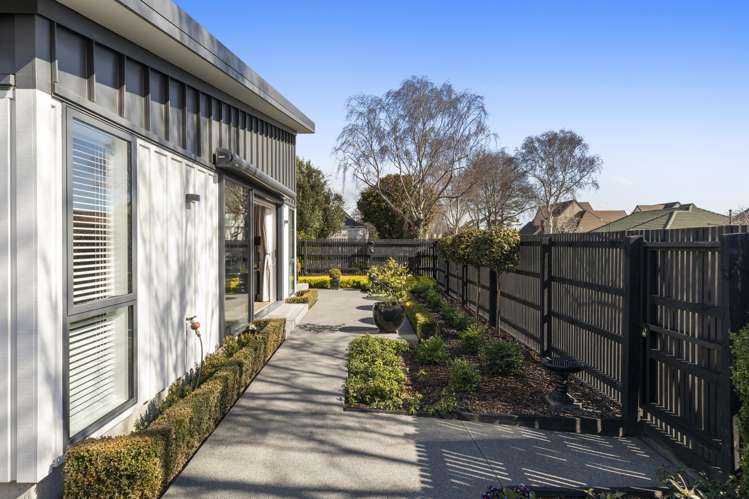 92 Rugby Street Merivale_20
