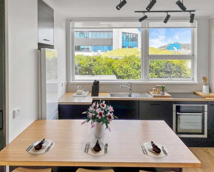 4/29 George Street Newmarket_1