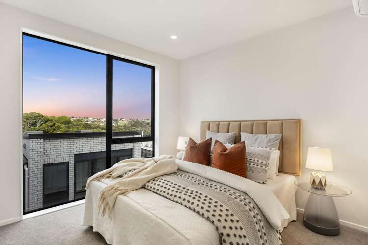 2/36 Thatcher Street Mission Bay_4