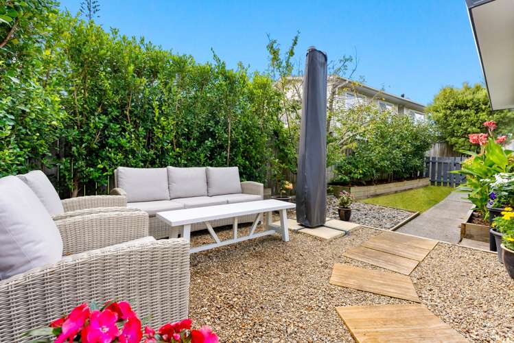 2/13 Heather Place Sunnynook_12