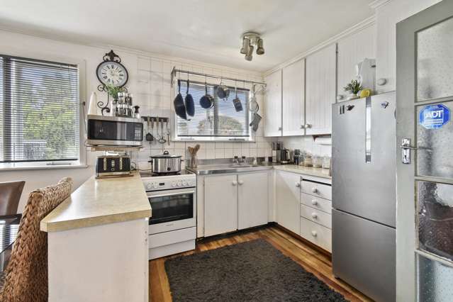 124 Gloucester Road Manurewa_2