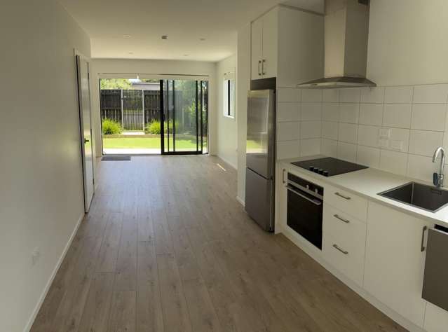 7/33 Stanhope Road 1816_2