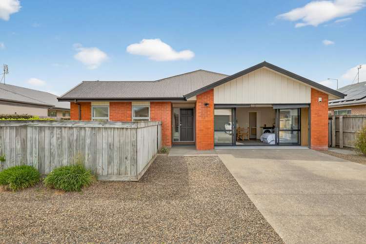 15 St Peters Close Woolston_0