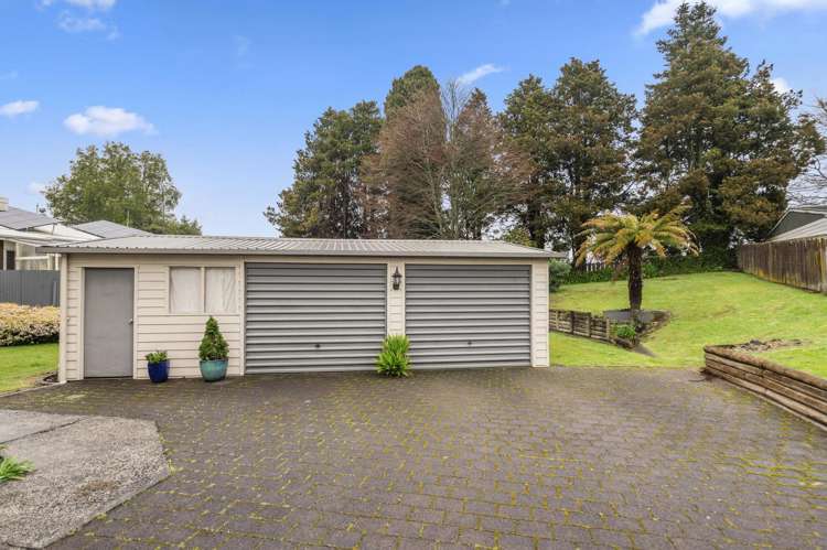 38 Esk Crescent Tokoroa_13