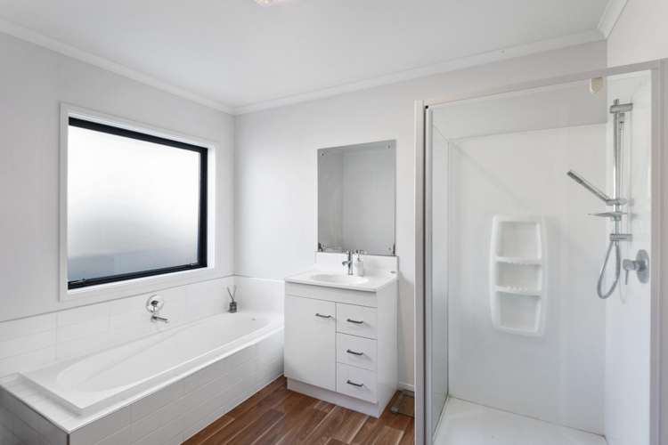 5 Te Waikare Street 1476_10