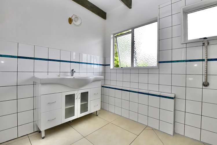 8 Reading Street Greytown_5