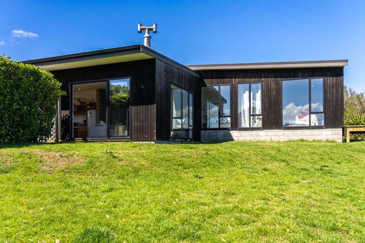 176 Maungatawhiri Road Raglan_17