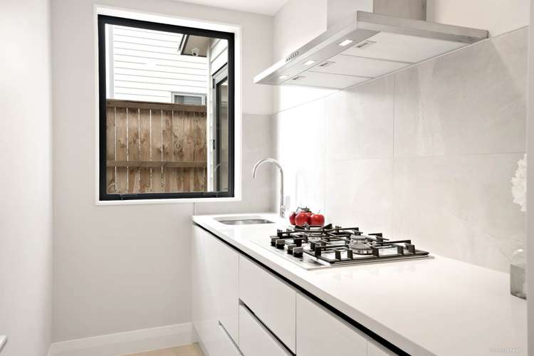 13 Lagonda Rise Oteha_6