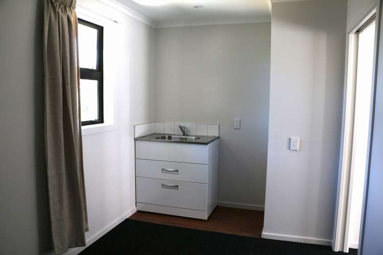 2/32a Archer Street Parkside_9