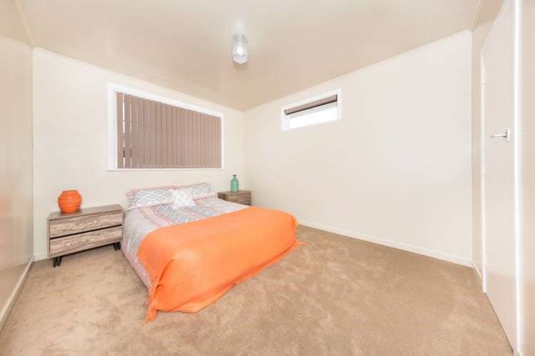 1/87 Russell Road Manurewa_5