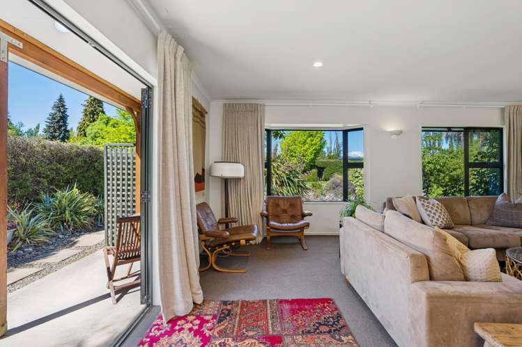 85 Lagoon Avenue Albert Town_11