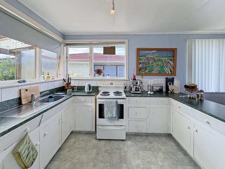 140 Cornfoot Street 1200_2