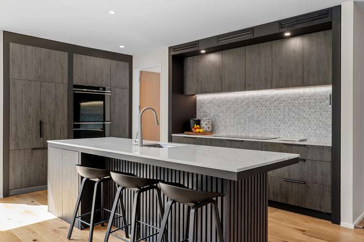 22A Wroxton Terrace Merivale_4