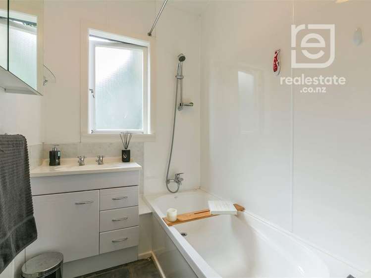 22 Taylor Street Blockhouse Bay_12