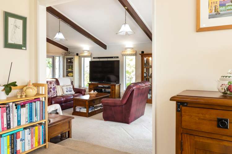 14 Rousehill Street Renwick_6