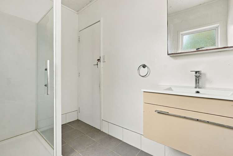 12 Papa Place Birkdale_12