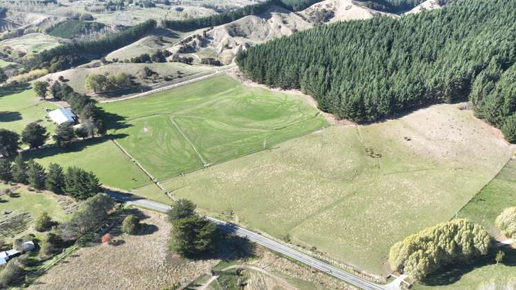 Lot 2/1627 Masterton-Castlepoint Road Tauweru_6