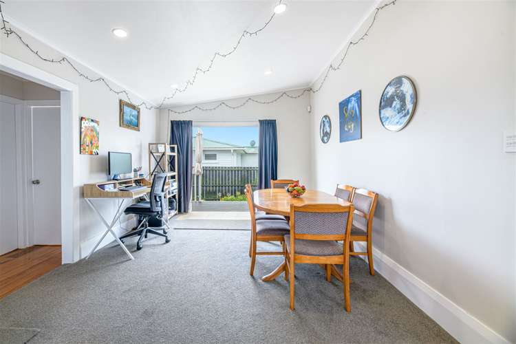 2 Bayside Avenue Te Atatu Peninsula_7