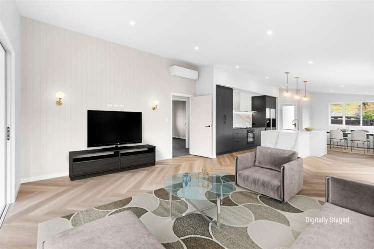 4 Denton Way_4