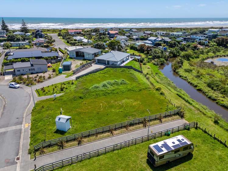 13 Seagrass Place Otaki Beach_5