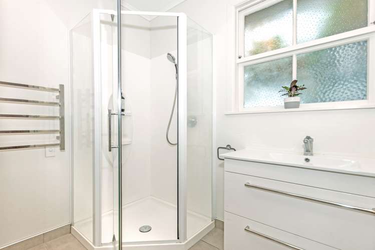 108 Rutene Road Kaiti_21