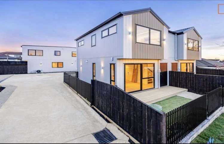 2/9 Grande Vue Road Papatoetoe_13