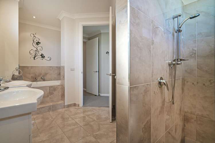 5 Aoraki Road Poraiti_11