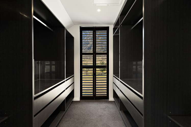 4 Stockyard Lane Jacks Point_11