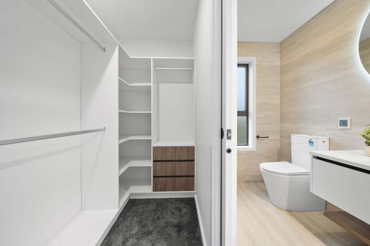 94 Takutai Avenue_3