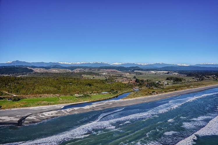 1209A Kumara Junction Highway Hokitika_1