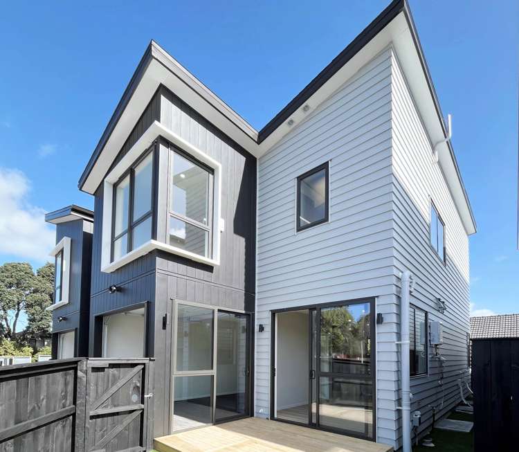 2/75 Ash Street_2