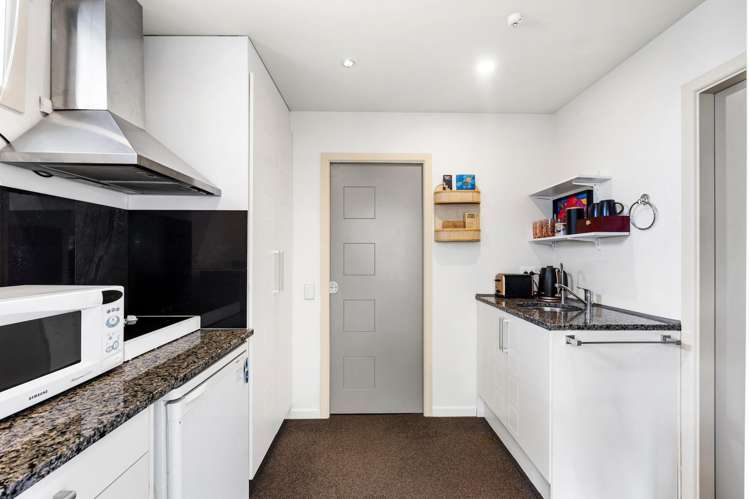 61/3 Shakespeare Road Napier South_22