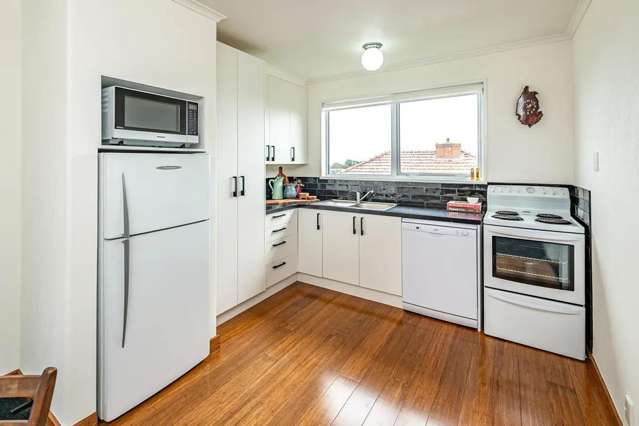 7 Tower Crescent Durie Hill_1