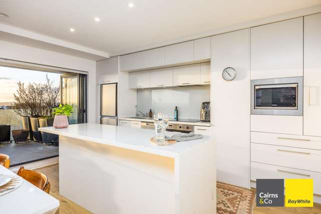 2A/221 Great North Road Grey Lynn_2