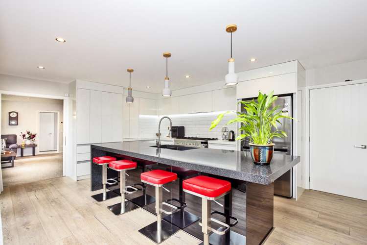 56 Paterson Street Grasmere_7