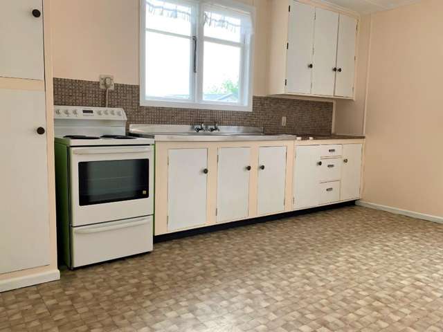 38 Saint Andrews Drive 11139_1