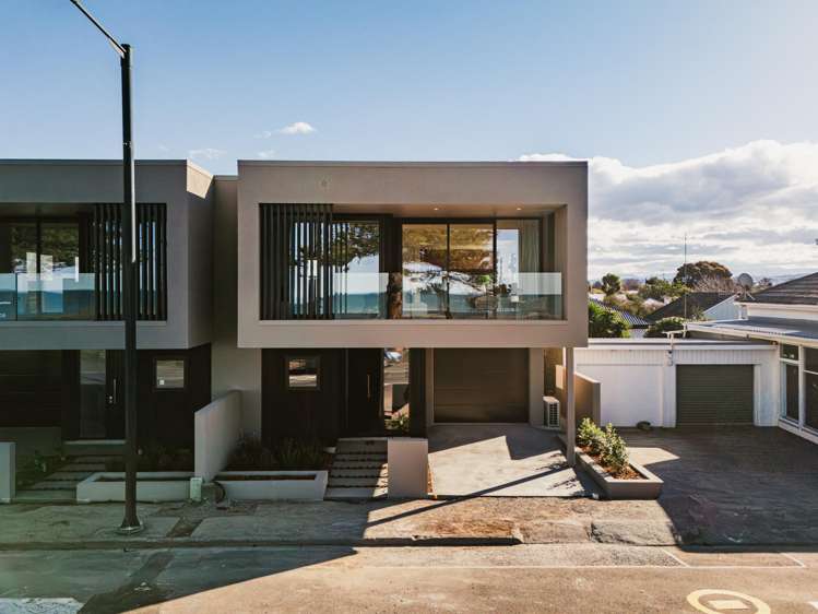 621A Marine Parade Napier South_4