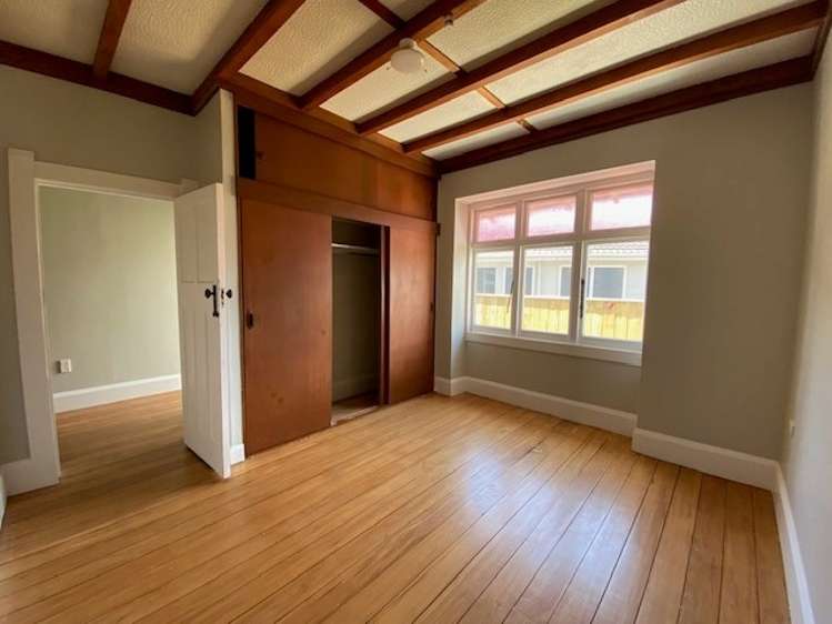 406A Avenue Road West 10482_5