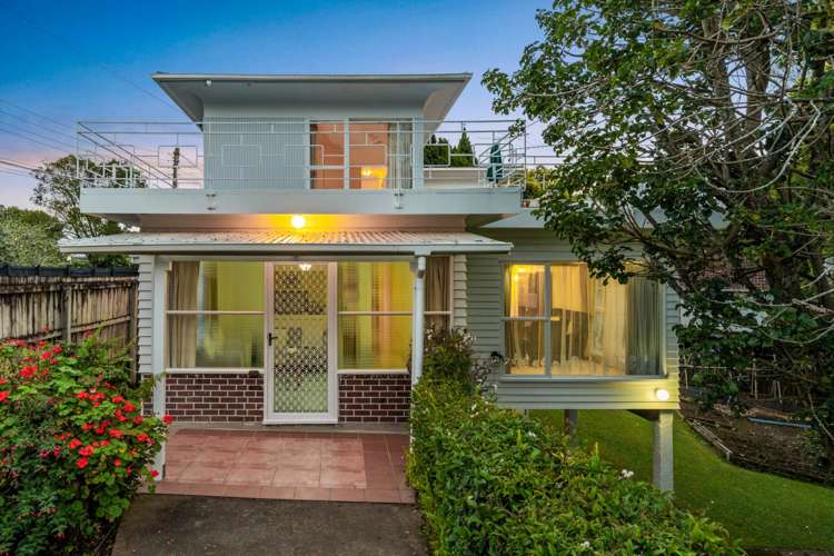 1230 New North Road Mt Albert_16