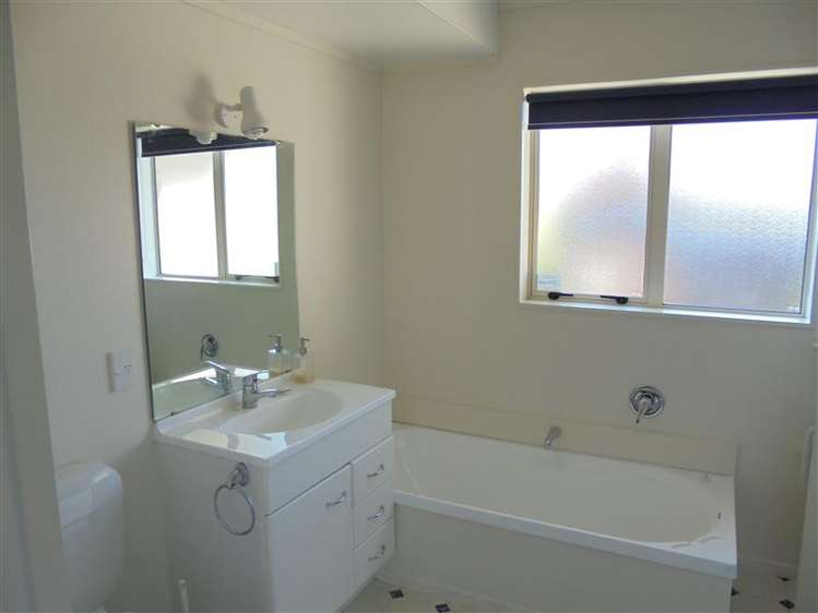 201 Milson Line Milson_6